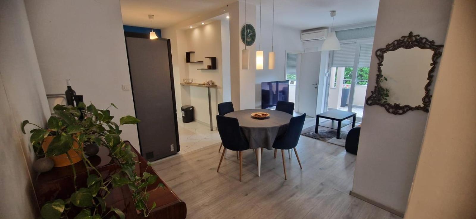 Apartman Katnic By The Beach Crikvenica Exterior photo
